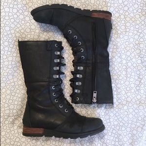 Sorel Major Maverick combat boot